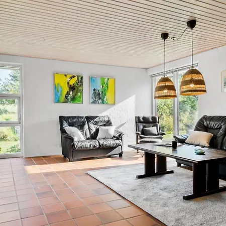 Gorgeous In Bjert With Kitchen